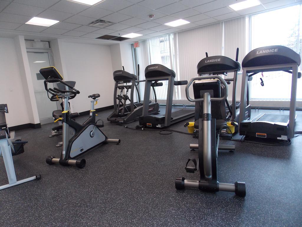 Fastlane In Rouleau Condo *