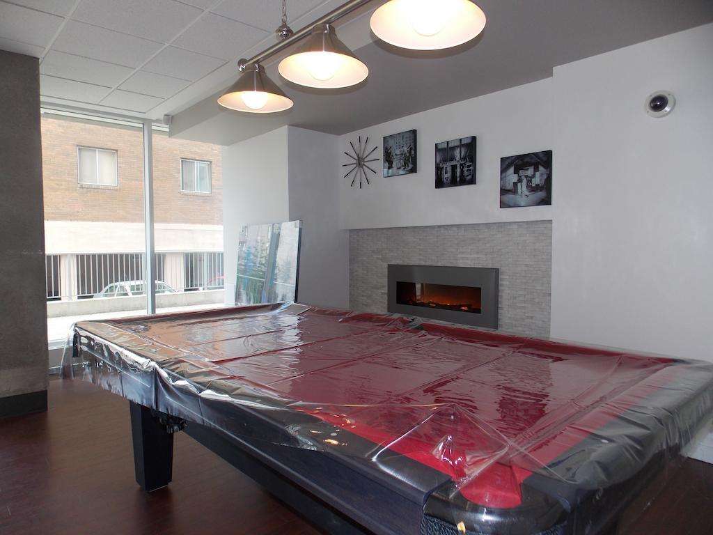 Condo Fastlane In Rouleau Calgary