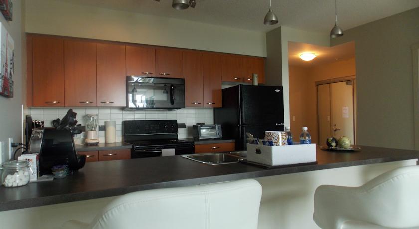 Condo Fastlane In Rouleau Calgary