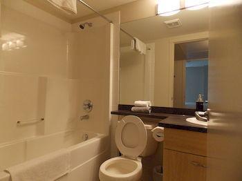 Fastlane In Rouleau Condo Calgary