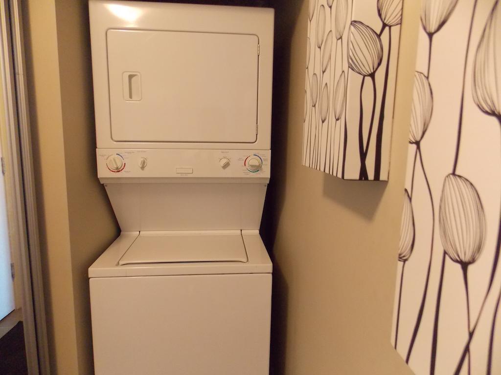 Condo Fastlane In Rouleau *